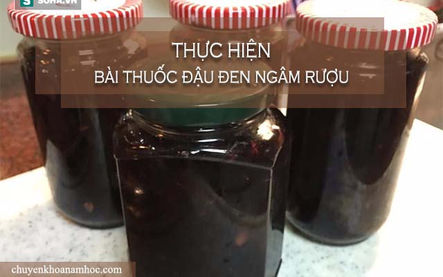 Thực hiện bài thuốc chữa bất lực bằng đậu đen ngâm rượu